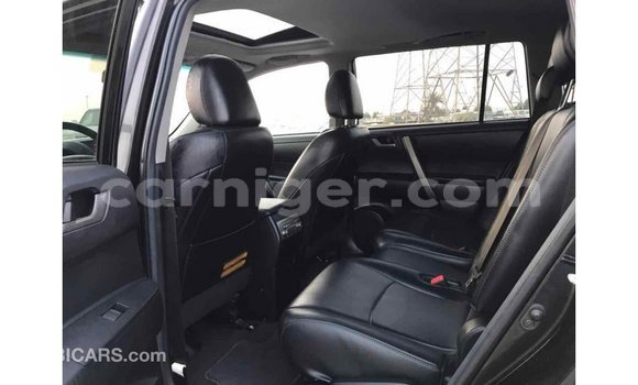 Buy Import Toyota Highlander Black Car in Import - Dubai in Agadez Buy Import Toyota Highlander Black Car in Import - Dubai in Agadez