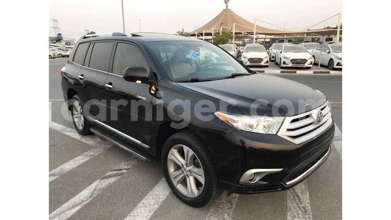 Big with watermark toyota highlander agadez import dubai 4961