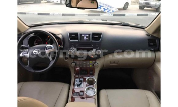 Buy Import Toyota Highlander Black Car in Import - Dubai in Agadez Buy Import Toyota Highlander Black Car in Import - Dubai in Agadez