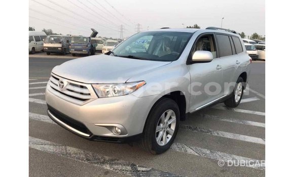 Buy Import Toyota Highlander Other Car in Import - Dubai in Agadez Buy Import Toyota Highlander Other Car in Import - Dubai in Agadez