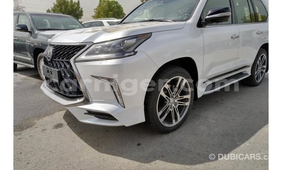 Buy Import Lexus LX White Car in Import - Dubai in Agadez Buy Import Lexus LX White Car in Import - Dubai in Agadez
