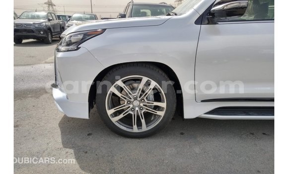 Buy Import Lexus LX White Car in Import - Dubai in Agadez Buy Import Lexus LX White Car in Import - Dubai in Agadez