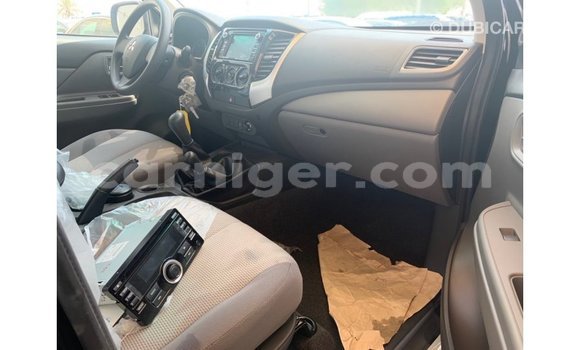 Buy Import Mitsubishi L200 Black Car in Import - Dubai in Agadez Buy Import Mitsubishi L200 Black Car in Import - Dubai in Agadez