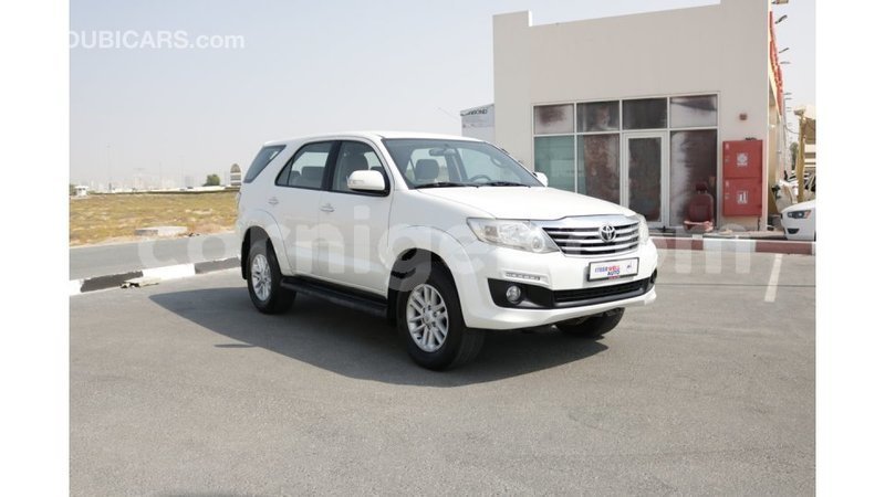 Big with watermark toyota fortuner agadez import dubai 4975