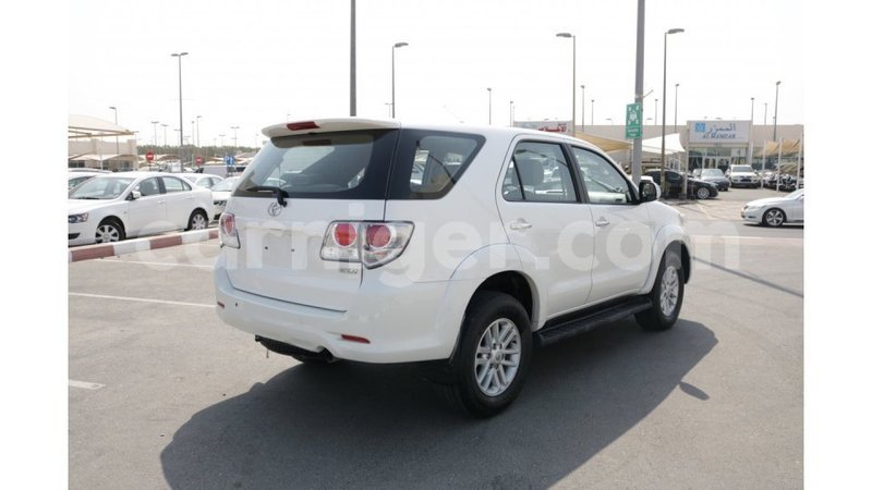 Big with watermark toyota fortuner agadez import dubai 4975