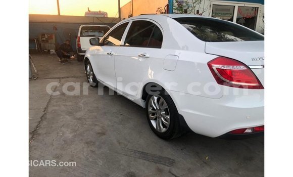 Buy Import Geely Emgrand 7 White Car in Import - Dubai in Agadez Buy Import Geely Emgrand 7 White Car in Import - Dubai in Agadez