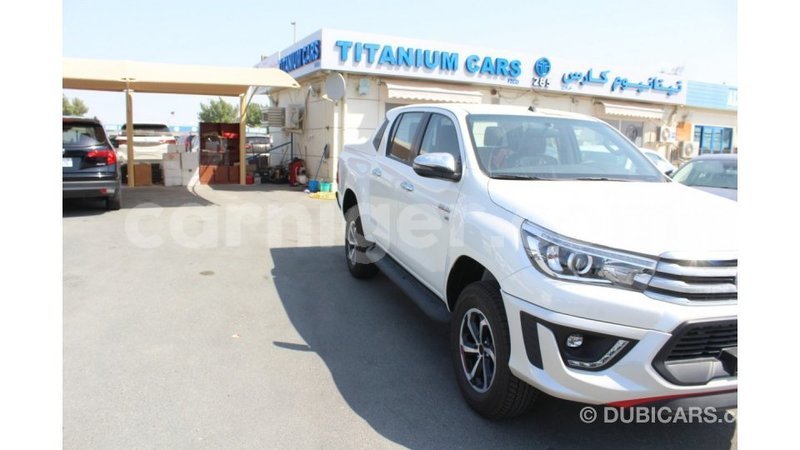 Big with watermark toyota hilux agadez import dubai 5008