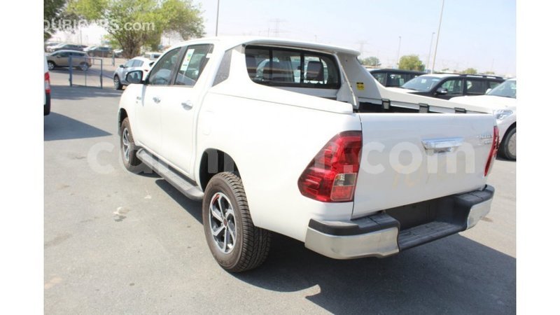 Big with watermark toyota hilux agadez import dubai 5008