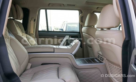Buy Import Toyota Land Cruiser White Truck in Import - Dubai in Agadez Buy Import Toyota Land Cruiser White Truck in Import - Dubai in Agadez