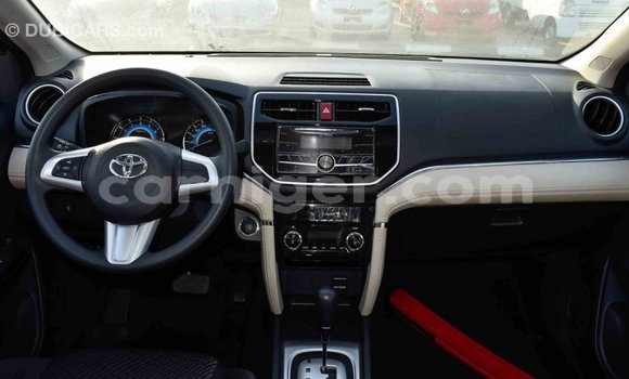 Sayi Imported Toyota Rush Red Mota in Import - Dubai a Agadez Sayi Imported Toyota Rush Red Mota in Import - Dubai a Agadez