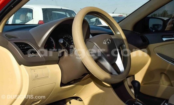 Sayi Imported Hyundai Accent Red Mota in Import - Dubai a Agadez Sayi Imported Hyundai Accent Red Mota in Import - Dubai a Agadez