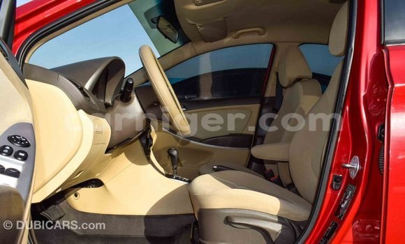 Sayi Imported Hyundai Accent Red Mota in Import - Dubai a Agadez Sayi Imported Hyundai Accent Red Mota in Import - Dubai a Agadez
