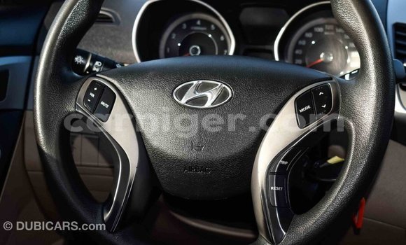 Sayi Imported Hyundai Elantra Black Mota in Import - Dubai a Agadez Sayi Imported Hyundai Elantra Black Mota in Import - Dubai a Agadez
