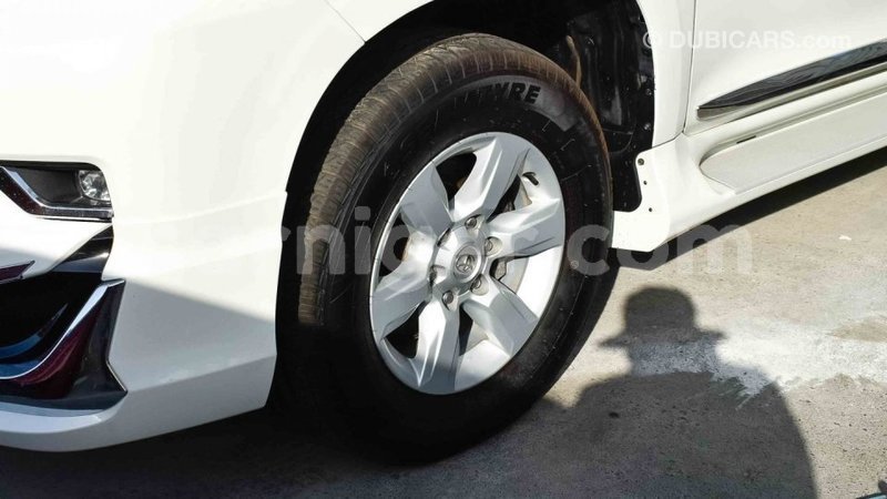 Big with watermark toyota prado agadez import dubai 5018