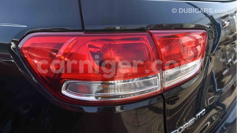 Big with watermark kia sorento agadez import dubai 5024