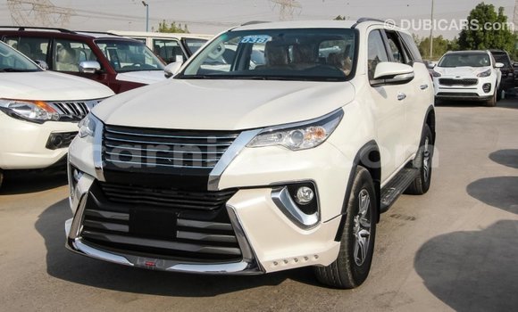 Buy Import Toyota Fortuner White Car in Import - Dubai in Agadez Buy Import Toyota Fortuner White Car in Import - Dubai in Agadez