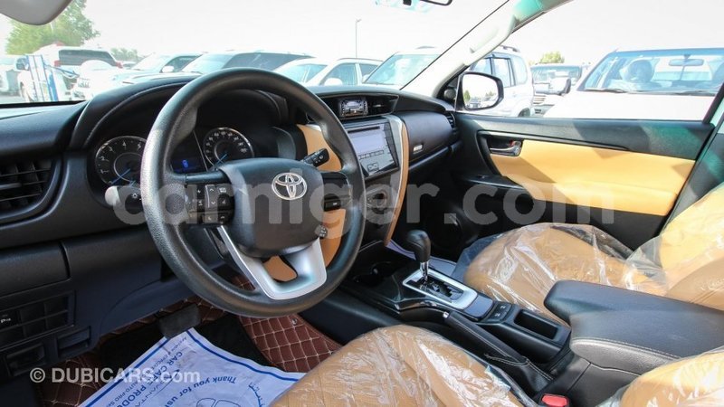 Big with watermark toyota fortuner agadez import dubai 5026