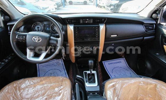 Buy Import Toyota Fortuner White Car in Import - Dubai in Agadez Buy Import Toyota Fortuner White Car in Import - Dubai in Agadez
