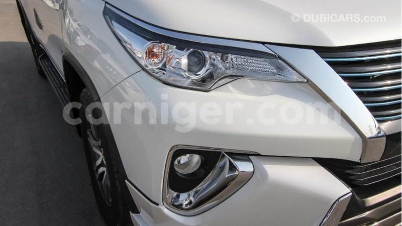 Big with watermark toyota fortuner agadez import dubai 5026