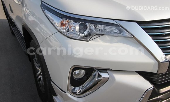 Buy Import Toyota Fortuner White Car in Import - Dubai in Agadez Buy Import Toyota Fortuner White Car in Import - Dubai in Agadez