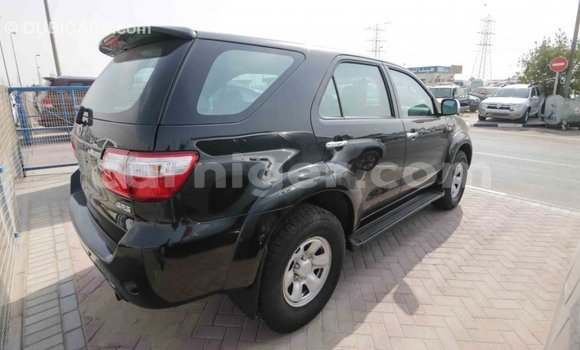 Sayi Imported Toyota Fortuner Black Mota in Import - Dubai a Agadez Sayi Imported Toyota Fortuner Black Mota in Import - Dubai a Agadez