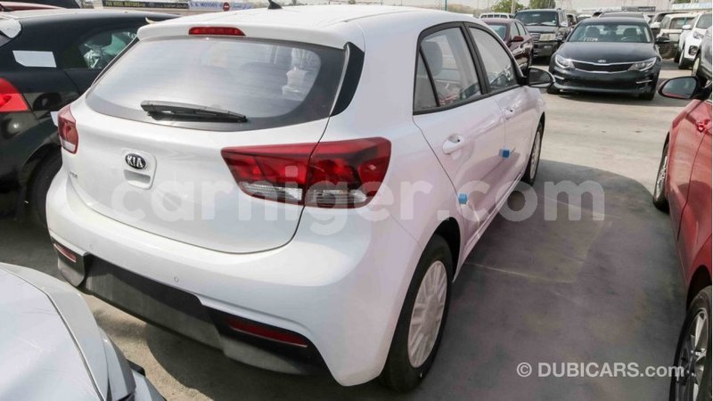 Big with watermark kia rio agadez import dubai 5030