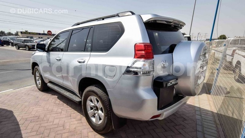 Big with watermark toyota prado agadez import dubai 5031