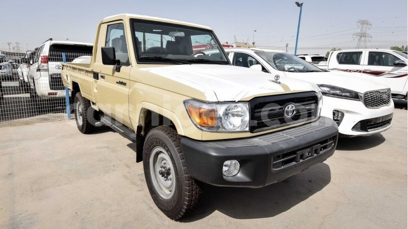 Big with watermark toyota land cruiser agadez import dubai 5034