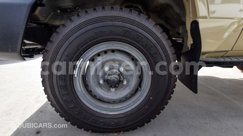 Big with watermark toyota land cruiser agadez import dubai 5034