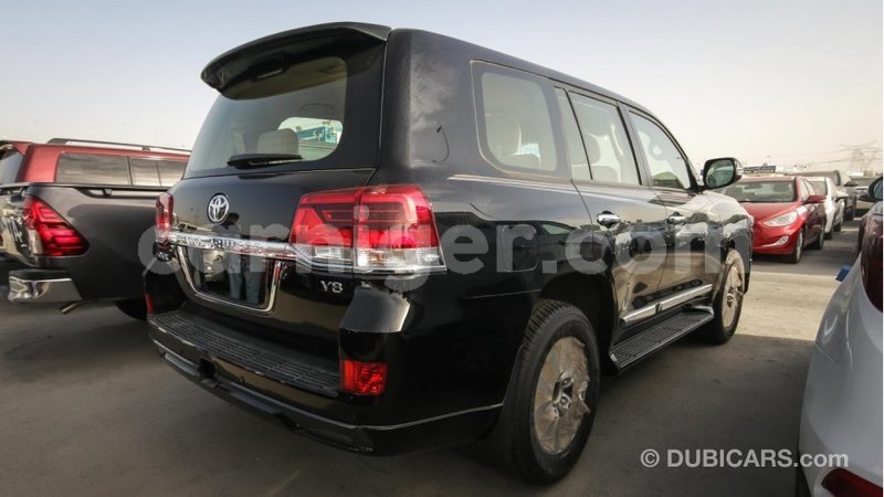 Big with watermark toyota land cruiser agadez import dubai 5036