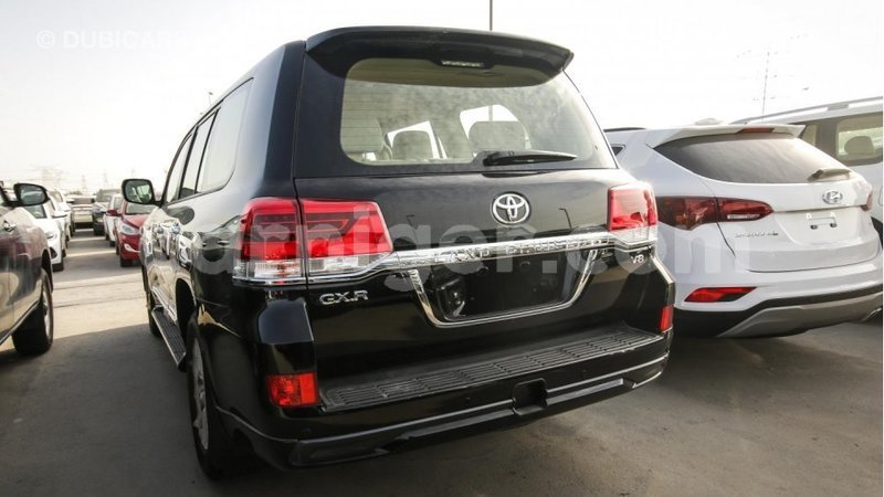 Big with watermark toyota land cruiser agadez import dubai 5036