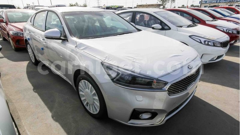 Big with watermark kia cadenza agadez import dubai 5041