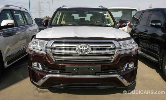Buy Import Toyota Land Cruiser Other Truck in Import - Dubai in Agadez Buy Import Toyota Land Cruiser Other Truck in Import - Dubai in Agadez