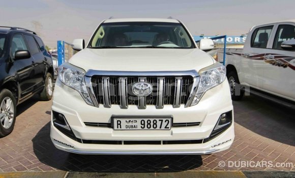 Sayi Imported Toyota Prado White Mota in Import - Dubai a Agadez Sayi Imported Toyota Prado White Mota in Import - Dubai a Agadez
