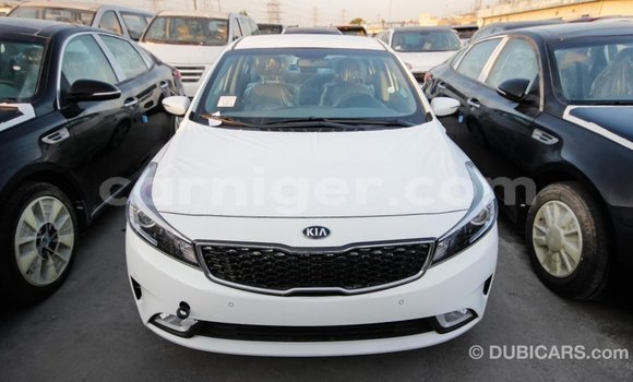 اشتري Imported Kia Cerato White سيارة في Import - Dubai في أغاديز اشتري Imported Kia Cerato White سيارة في Import - Dubai في أغاديز