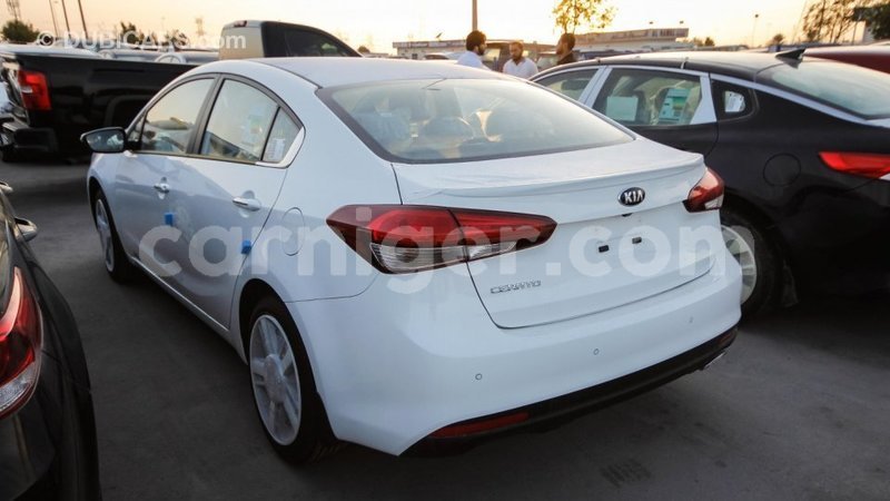 Big with watermark kia cerato agadez import dubai 5048