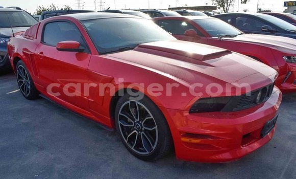 Sayi Imported Ford Mustang Red Mota in Import - Dubai a Agadez Sayi Imported Ford Mustang Red Mota in Import - Dubai a Agadez
