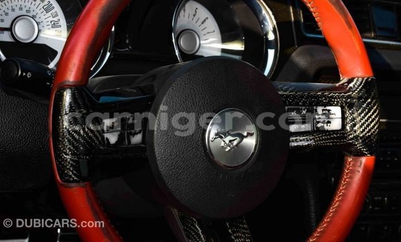 Sayi Imported Ford Mustang Red Mota in Import - Dubai a Agadez Sayi Imported Ford Mustang Red Mota in Import - Dubai a Agadez