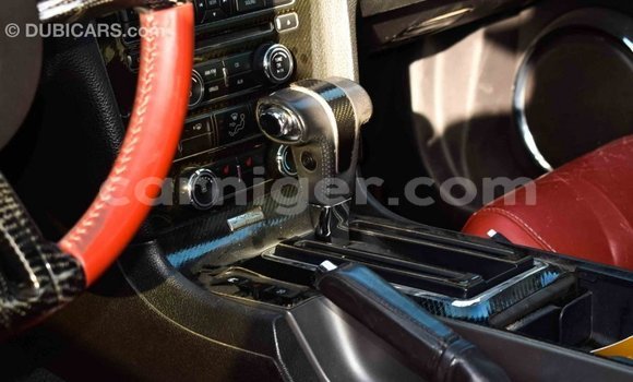 Sayi Imported Ford Mustang Red Mota in Import - Dubai a Agadez Sayi Imported Ford Mustang Red Mota in Import - Dubai a Agadez