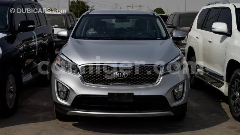 Big with watermark kia sorento agadez import dubai 5063