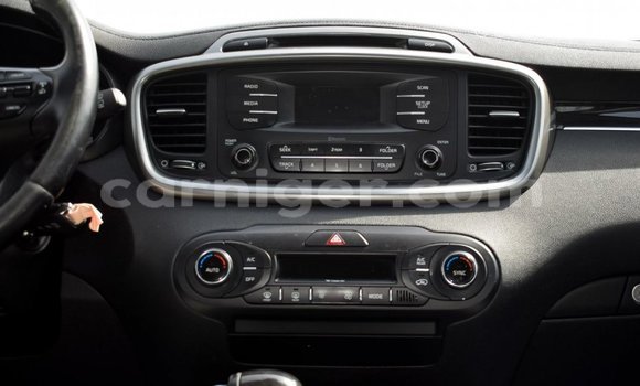 Acheter Import Voiture Kia Sorento Autre à Import - Dubai, Agadez Acheter Import Voiture Kia Sorento Autre à Import - Dubai, Agadez