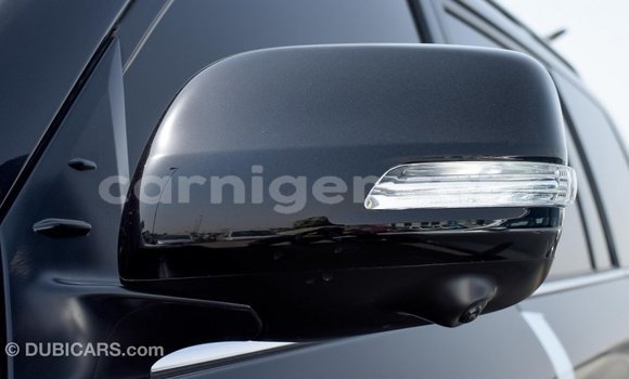 Sayi Imported Toyota Land Cruiser Black Babbar mota in Import - Dubai a Agadez Sayi Imported Toyota Land Cruiser Black Babbar mota in Import - Dubai a Agadez