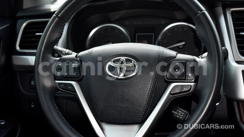 Big with watermark toyota highlander agadez import dubai 5065