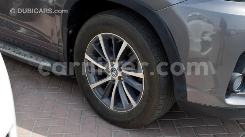 Big with watermark toyota highlander agadez import dubai 5065