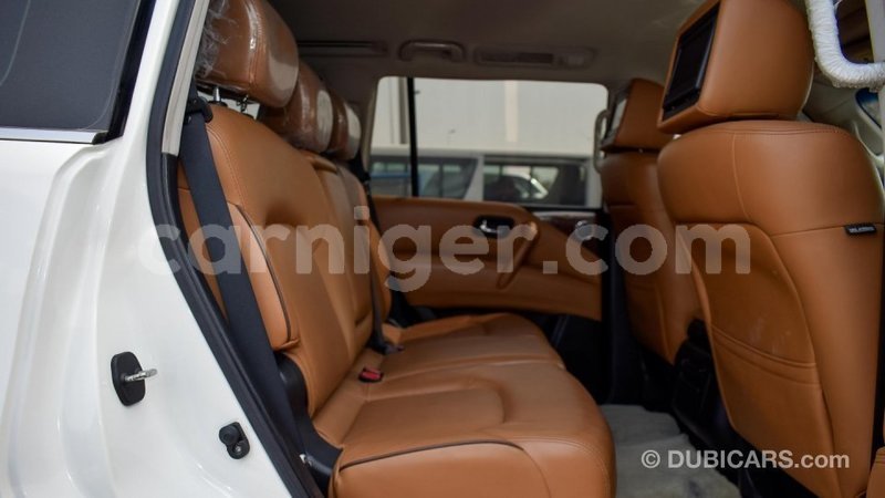 Big with watermark nissan patrol agadez import dubai 5066