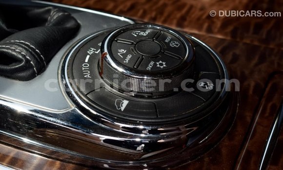 Acheter Import Voiture Nissan Patrol Blanc à Import - Dubai, Agadez Acheter Import Voiture Nissan Patrol Blanc à Import - Dubai, Agadez