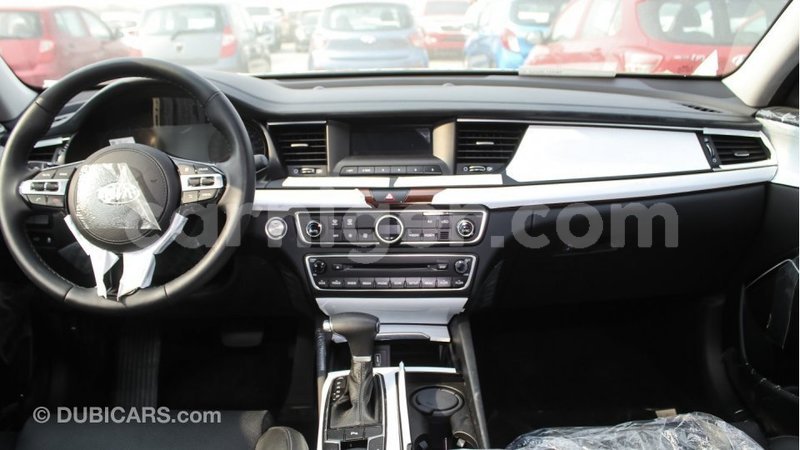 Big with watermark kia cadenza agadez import dubai 5070