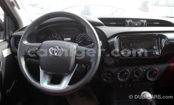 Sayi Imported Toyota Hilux Other Mota in Import - Dubai a Agadez Sayi Imported Toyota Hilux Other Mota in Import - Dubai a Agadez