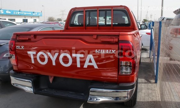 Sayi Imported Toyota Hilux Other Mota in Import - Dubai a Agadez Sayi Imported Toyota Hilux Other Mota in Import - Dubai a Agadez
