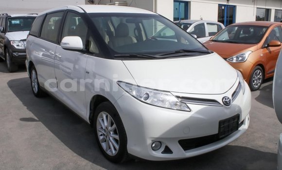 Buy Import Toyota Previa White Car in Import - Dubai in Agadez Buy Import Toyota Previa White Car in Import - Dubai in Agadez